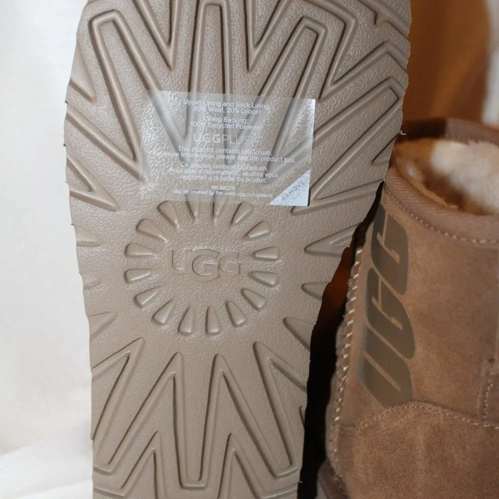 NEW UGG WOMEN'S LOGO MINI ANKLE BOOTS BOOTIES CHESTNUT - Picture 8 of 8